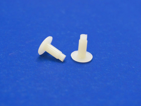How to Pick the Right Rivet when Restrapping Patio Furniture