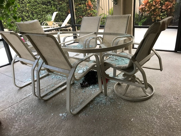 Patio Furniture: Repair your old set or buy a new one?