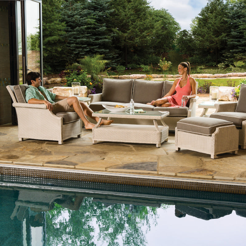 Lloyd flanders sofa 2025